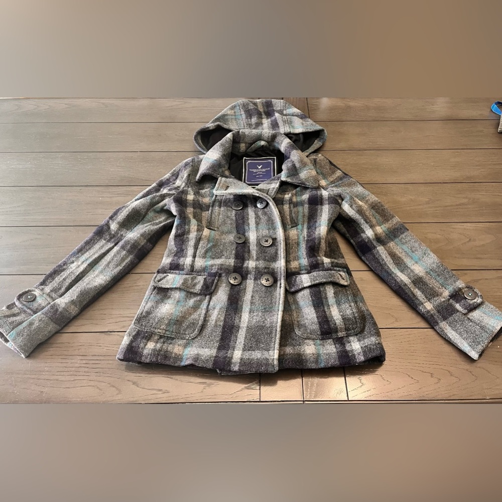 American Eagle women’s plaid pea coat-size medium